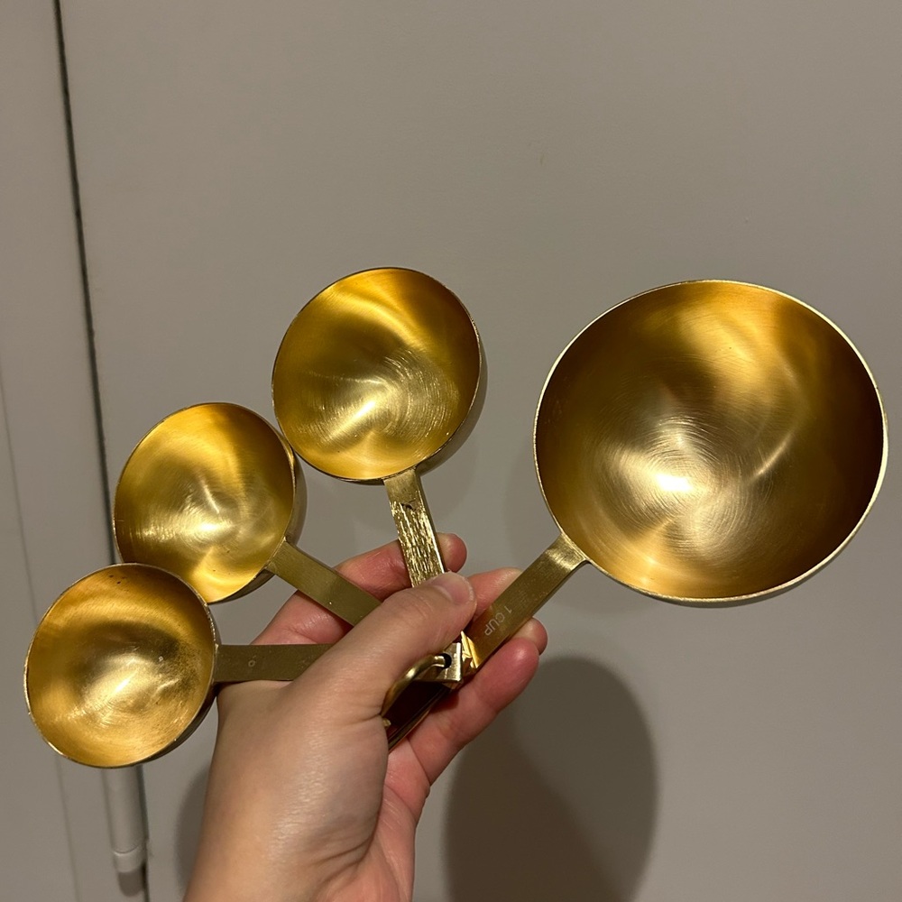 JUNE GOLD MEASURING SPOONS, SET OF 4